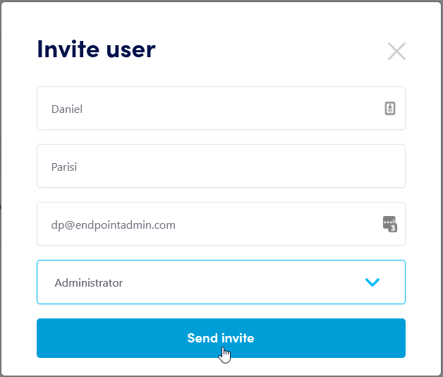 000018-Inviting_users_to_your_subscription.png